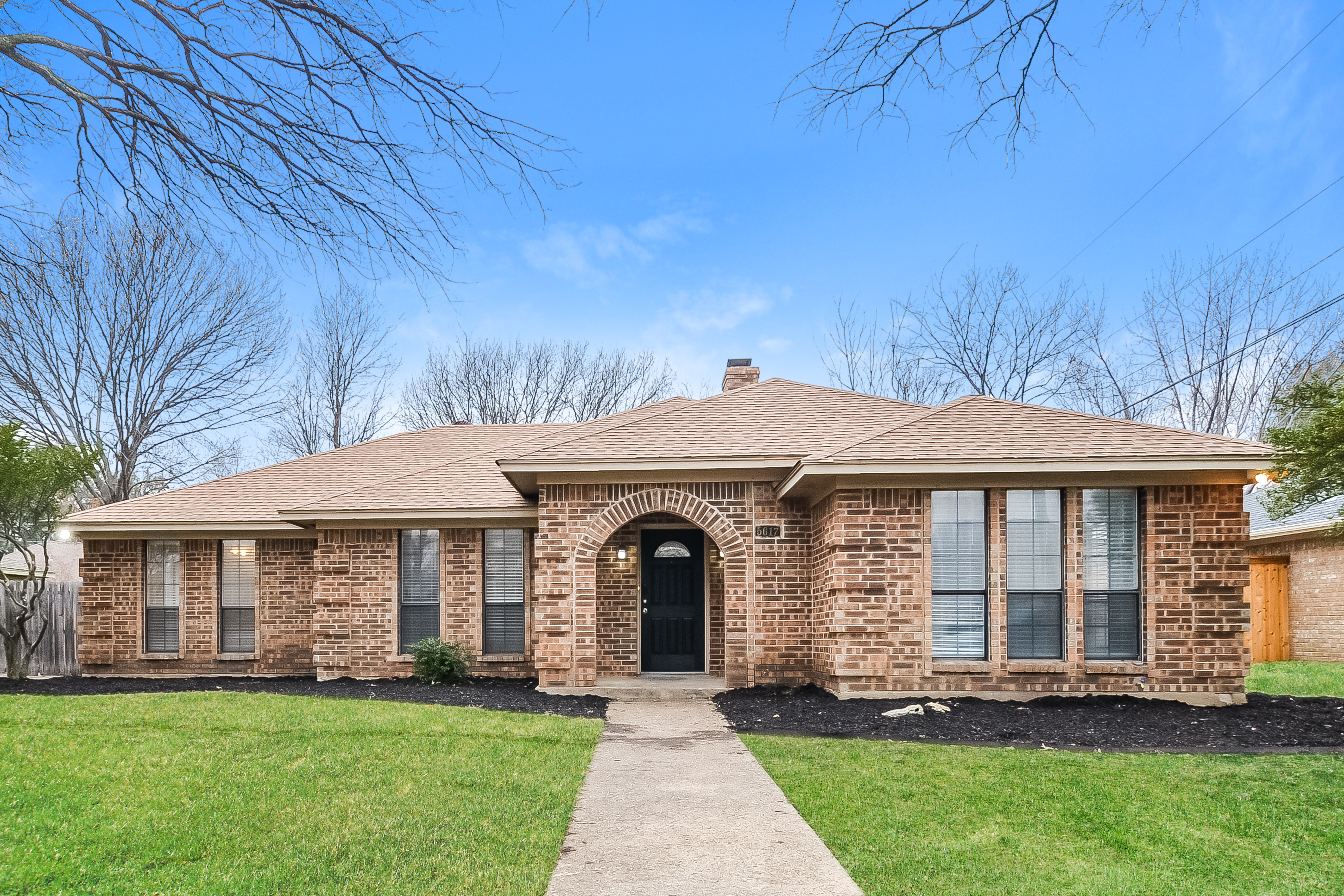 5617 Bogota Dr North Richland Hills, TX 76180